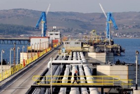 العراق يستأنف قريباً تصدير نفط إقليم كردستان عبر ميناء جيهان التركي