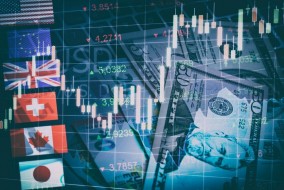 الدولار يرتفع وسط ترقب بيانات الوظائف غير الزراعية الأمريكية اليوم