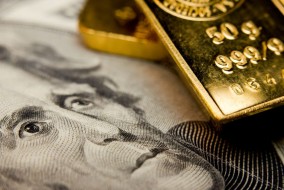 الذهب يتراجع عن أعلى مستوى في أسبوعين قرب 4500 دولار