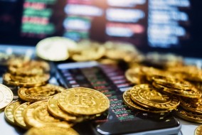 مكاسب العملات المشفرة تتجاوز 920 مليار دولار في شهر