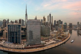 نمو قطاع الأعمال غير النفطي في الإمارات يتباطأ في مارس