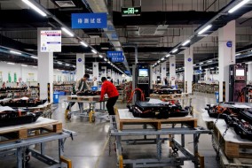 المغرب يرخص لشركة صينية لبناء مصنع لمكونات البطاريات الكهربائية