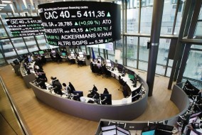 البنوك تقود الأسهم الأوروبية لأعلى مستوى منذ 4 أسابيع