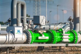 ميتسوي اليابانية تبني مصنعاً للأمونيا الخضراء في الإمارات