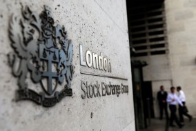 الأسهم الأمريكية ترتفع بدعم الذكاء الاصطناعي... والأوروبية تتراجع