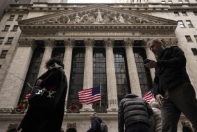 تراجع حاد للأسهم الأمريكية بسبب التوترات الجيوسياسية