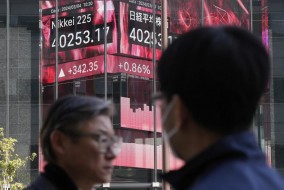 تراجع طفيف للأسهم اليابانية