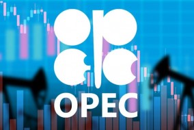 أسعار النفط تواصل التراجع مع زيادة إنتاج 