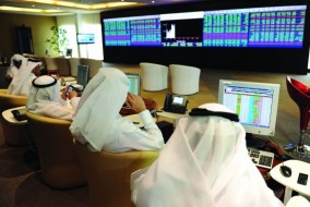 الأسهم الخليجية ترتفع مقتفية أثر البورصات العالمية