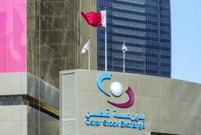 تباين الأسهم الخليجية وسط هجمات متبادلة بين أميركا وإيران