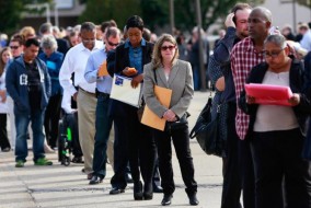 ارتفاع طلبات إعانة البطالة الأمريكية يتجاوز التوقعات