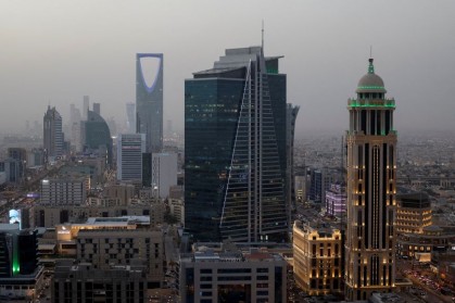 السعودية تجمع 3.25 مليار دولار من بيع صكوك على شريحتين